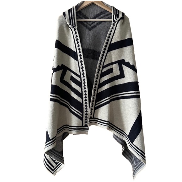 LOOK By M Sweaters - LOOK By M Aztec Boho Shawl Shrug Poncho Hoodie Open Front Slit Pockets One Size
